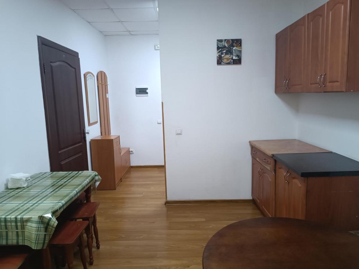 Apartments Domovik On Valenberga 3 穆卡切沃 外观 照片