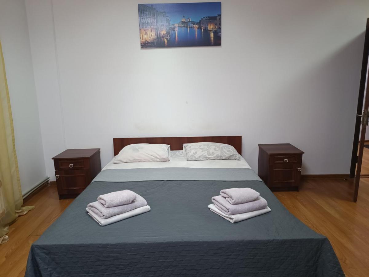 Apartments Domovik On Valenberga 3 穆卡切沃 外观 照片