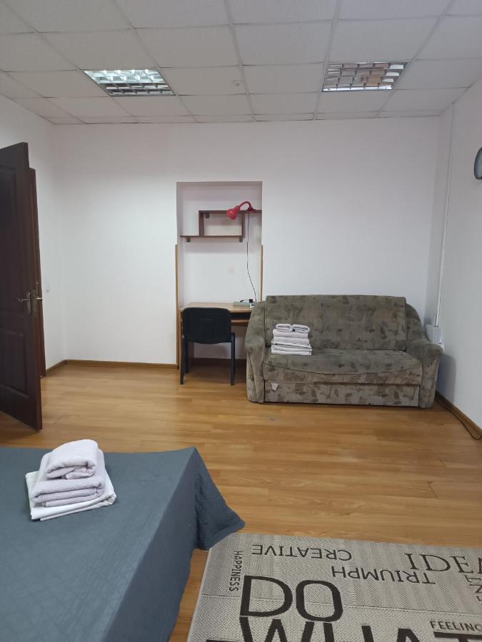 Apartments Domovik On Valenberga 3 穆卡切沃 外观 照片